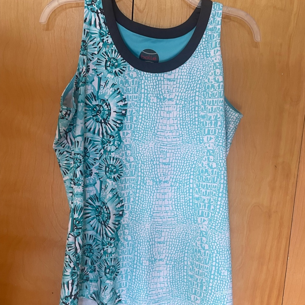 Bolle sleeveless tennis top size Large
